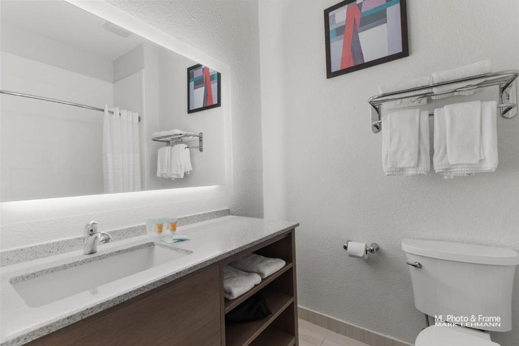 Comfort Suites Laredo Dış mekan fotoğraf